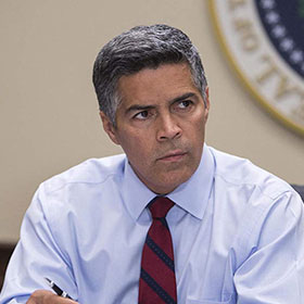 Esai Morales