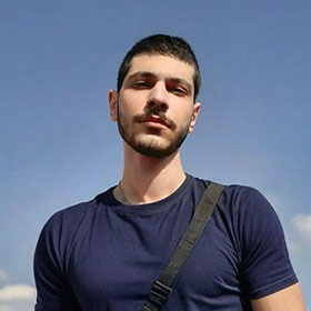 فرشاد شکوه فر